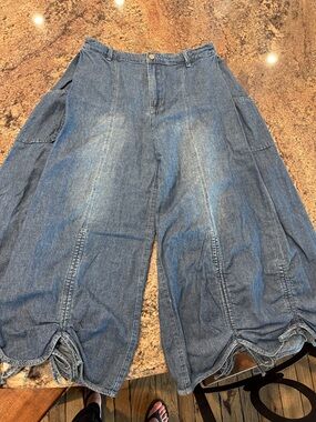 eesome Washed Blue Flowing Denim Pants